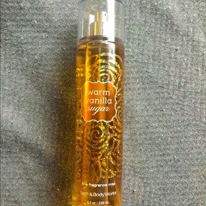 Great fragrance. Think gift. Bath & Body Works, Warm Vanilla Sugar mist